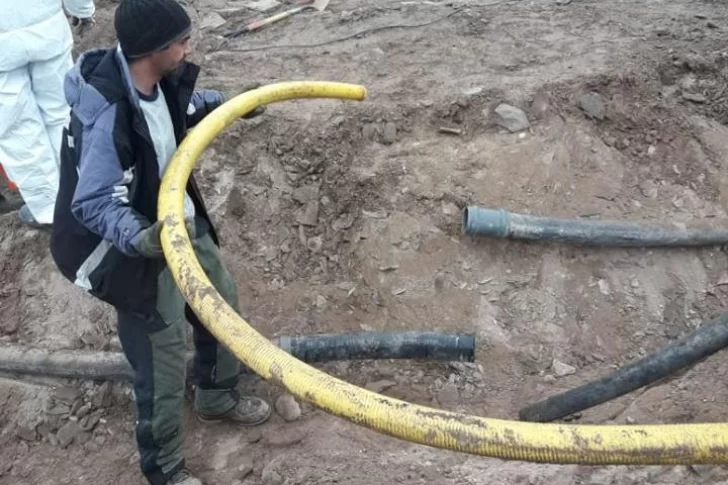 Trabajan para que Vallecito tenga agua potable