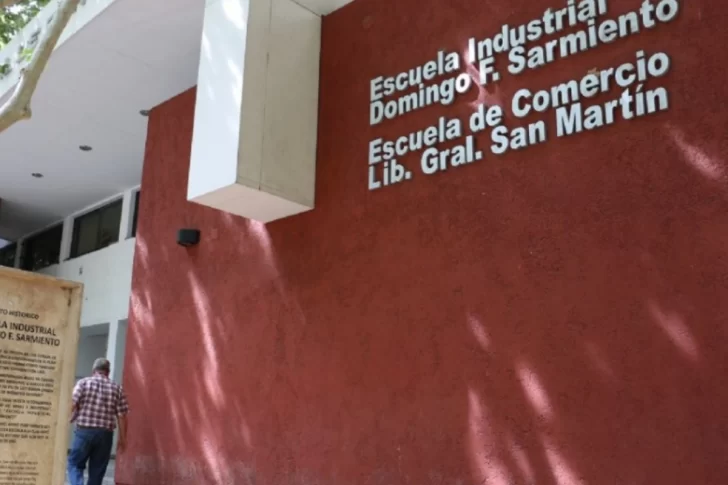 La UNSJ asegura que las medidas de fuerza gremiales no dejarán a preuniversitarios sin clases