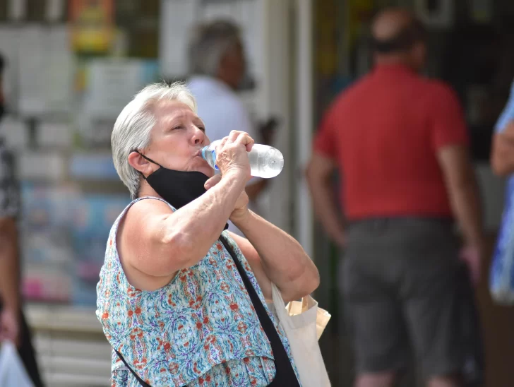 Un infierno: la máxima rondará los 40º y hay dos departamentos con alerta naranja Un infierno: la máxima rondará los 40º y hay dos departamentos con alerta naranja