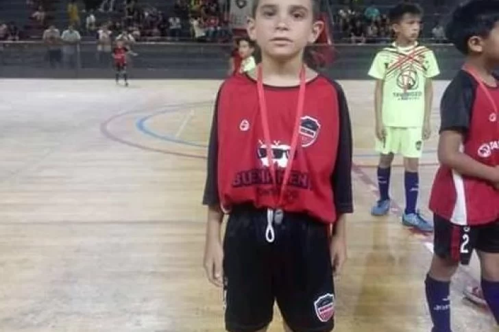 Piden cadenas de oración por Thiago, el nene que fue embestido por un camión