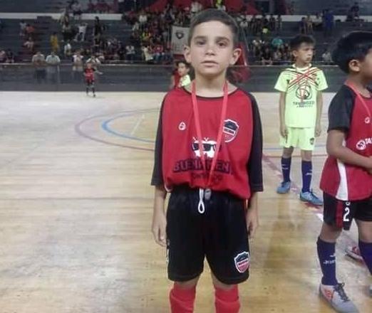 Piden cadenas de oración por Thiago, el nene que fue embestido por un camión Piden cadenas de oración por Thiago, el nene que fue embestido por un camión