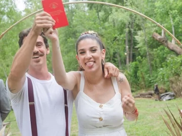 Juana Repetto le reclamó a su marido haber revelado el nombre del hijo que esperan Juana Repetto le reclamó a su marido haber revelado el nombre del hijo que esperan