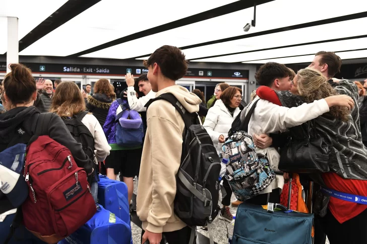 El Hércules de la Fuerza Aérea ya despegó de Tel Aviv con 78 ciudadanos argentinos