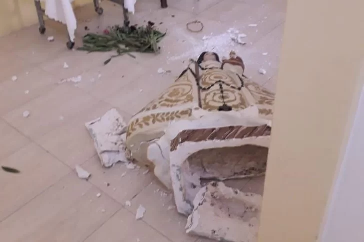 El terremoto provocó destrozos en una parroquia de Pocito