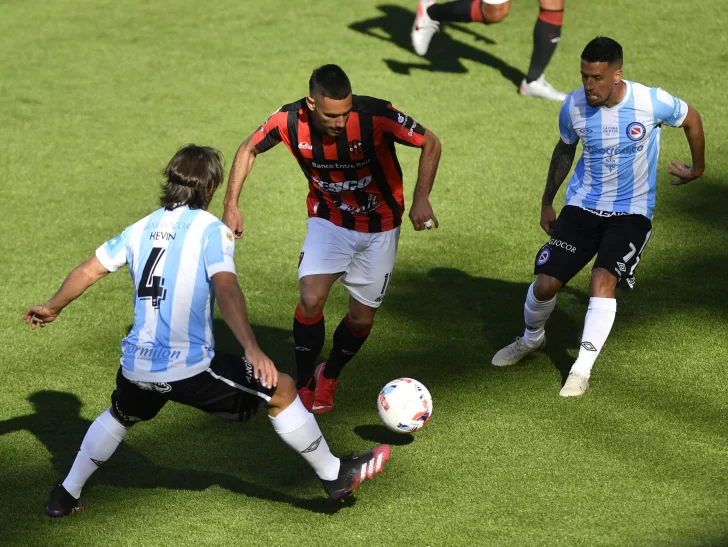 Argentinos y Patronato igualaron 1 a 1 en un disputado encuentro