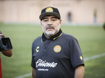 Luego del by pass, operaron a Diego Maradona de la hernia que lo complicaba