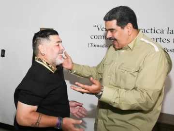 Maradona se reunió con Maduro y hablaron sobre la posibilidad de que sea DT de Venezuela Maradona se reunió con Maduro y hablaron sobre la posibilidad de que sea DT de Venezuela