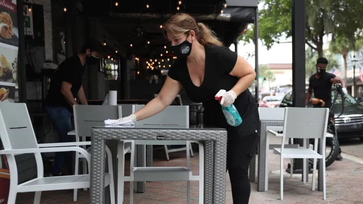 El Gobierno Nacional extendió la prohibición de despidos y suspensiones hasta junio