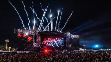 Confirman las fechas del Lollapalooza Argentina 2023 y salen a la venta los primeros abonos Confirman las fechas del Lollapalooza Argentina 2023 y salen a la venta los primeros abonos