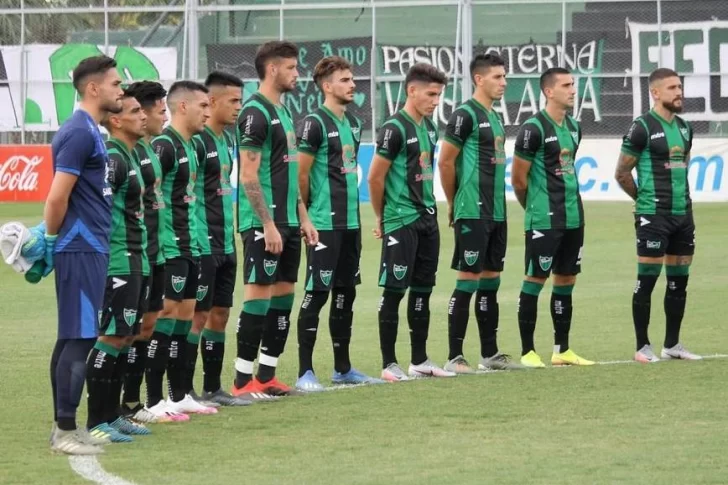 San Martín hizo un minuto de silencio por la muerte de Alberto Zapata