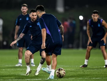 El último entrenamiento del seleccionado argentino fue un “picado” con toda la delegación El último entrenamiento del seleccionado argentino fue un “picado” con toda la delegación