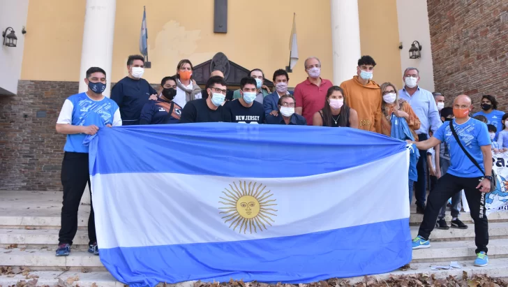 Caluroso recibimiento para los tres medallistas olímpicos sanjuaninos