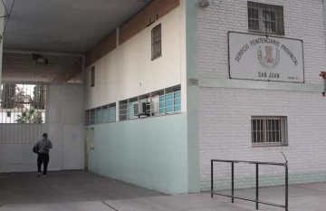 Llegó a casa borracho, se puso violento y como tenía otra condena ahora sí estará preso