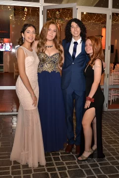 Cena de egresados de los alumnos del Saint Paul Cena de egresados de los alumnos del Saint Paul