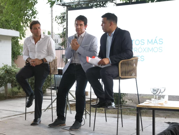 La Cámara de Empresas TIC de San Juan renovó sus autoridades e inauguró su nueva sede La Cámara de Empresas TIC de San Juan renovó sus autoridades e inauguró su nueva sede