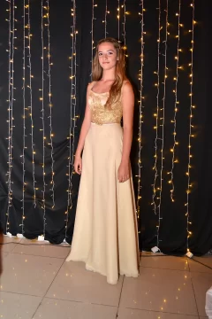 Quince años de Trinidad Manzano Passerón Quince años de Trinidad Manzano Passerón