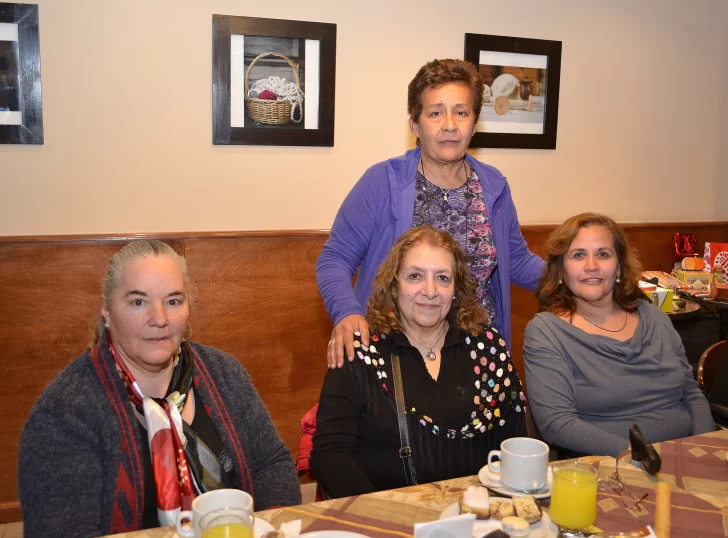 Té encuentro de voluntarios de Solydar Té encuentro de voluntarios de Solydar