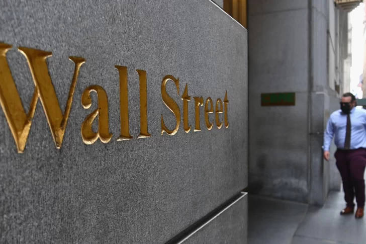 Las acciones argentinas en Wall Street caen hasta 12%