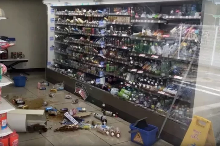 Un terremoto de 6,1° sacudió Japón: tres muertos y más de 210 heridos