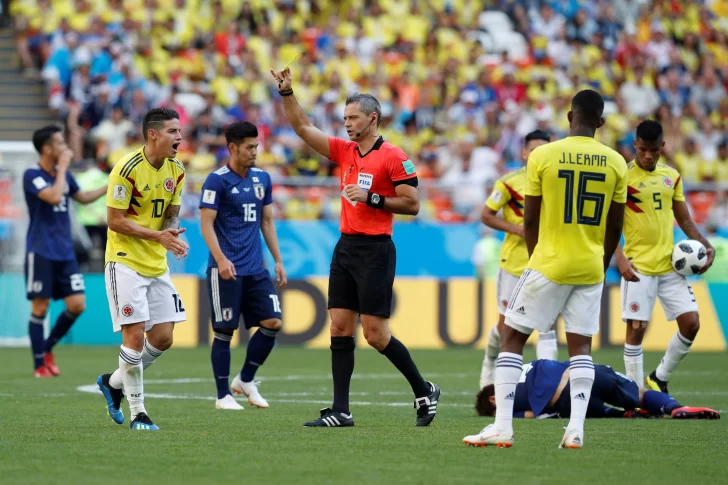 Colombia sufrió una inesperada derrota ante Japón en su debut