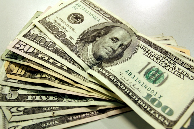 El dólar subió a $37,88 tras una menor renovación de Leliq El dólar subió a $37,88 tras una menor renovación de Leliq