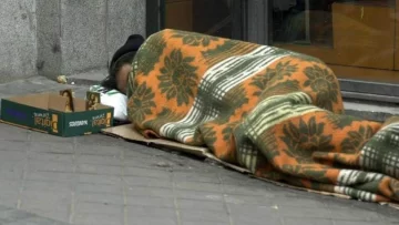 Una familia sanjuanina organiza una movida solidaria para ayudar a indigentes Una familia sanjuanina organiza una movida solidaria para ayudar a indigentes