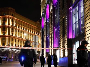 Un tiroteo en las oficinas del servicio secreto ruso dejó 3 muertos Un tiroteo en las oficinas del servicio secreto ruso dejó 3 muertos