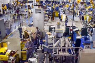 La actividad industrial creció 4,3% en octubre y la construcción 8,3% La actividad industrial creció 4,3% en octubre y la construcción 8,3%