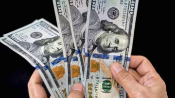 El dólar “blue” se mantuvo sin cambios y cerró a $745 mientras que en San Juan bajó $5 El dólar “blue” se mantuvo sin cambios y cerró a $745 mientras que en San Juan bajó $5