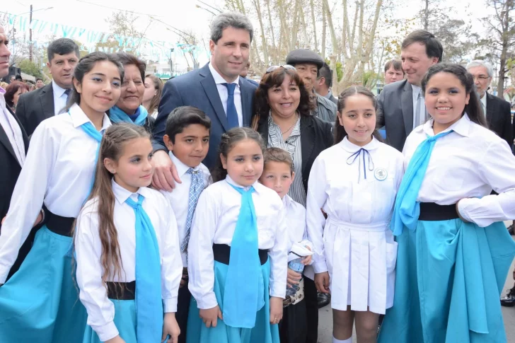 Uñac pidió que se declare feriado nacional al 11 de setiembre