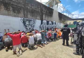 Un motín e intento de fuga dejó más de 40 muertos en una cárcel de Ecuador