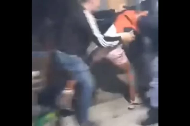 Video: crece la indignación por la salvaje violencia policial en Chaco