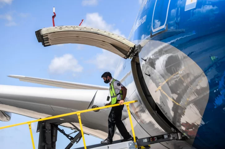 Llegó al país el vuelo de Aerolíneas Argentinas con 904 mil vacunas desde China
