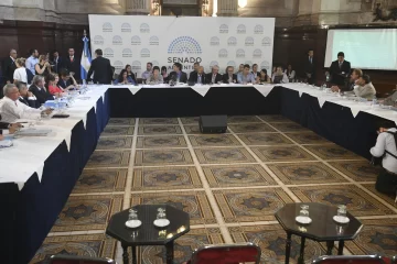 El Presupuesto 2018 obtuvo dictamen y este miércoles será convertido en ley El Presupuesto 2018 obtuvo dictamen y este miércoles será convertido en ley