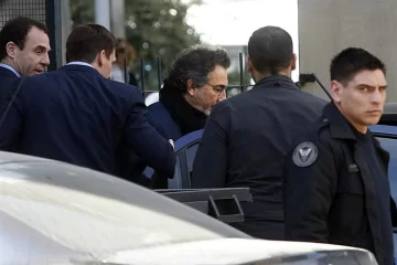 Calcaterra: “Yo le daba la plata a Sánchez Caballero y él pagaba por orden mía” Calcaterra: “Yo le daba la plata a Sánchez Caballero y él pagaba por orden mía”