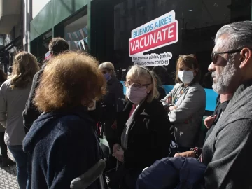 Seis de cada diez argentinos no se aplicaron la dosis de refuerzo contra la Covid-19 Seis de cada diez argentinos no se aplicaron la dosis de refuerzo contra la Covid-19