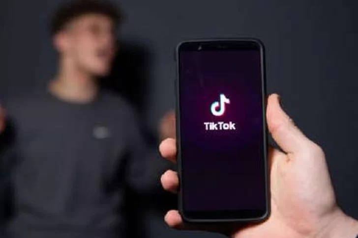 Vuelven a demandar a TikTok por la muerte de dos nenas que hicieron un desafío viral
