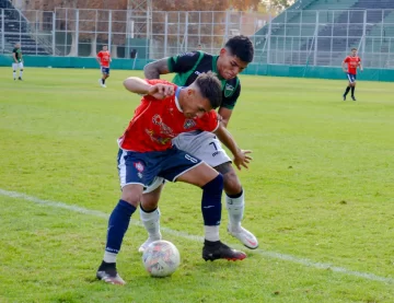 San Martín y Peñarol cerraron la fecha 15 con un entretenido empate San Martín y Peñarol cerraron la fecha 15 con un entretenido empate