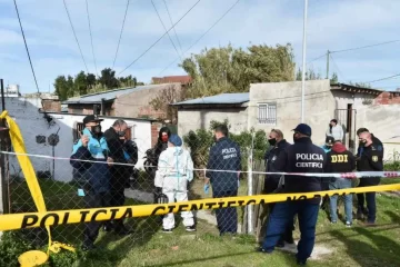 Asesinan a una mujer y a su hija menor de edad en una vivienda de Mar del Plata Asesinan a una mujer y a su hija menor de edad en una vivienda de Mar del Plata