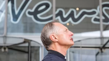 Tyson y Holyfield lanzaron gomitas de marihuana en forma de oreja Tyson y Holyfield lanzaron gomitas de marihuana en forma de oreja