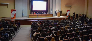 Lanzaron “San Juan y yo”, un manual actualizado para alumnos de 4º año Lanzaron “San Juan y yo”, un manual actualizado para alumnos de 4º año