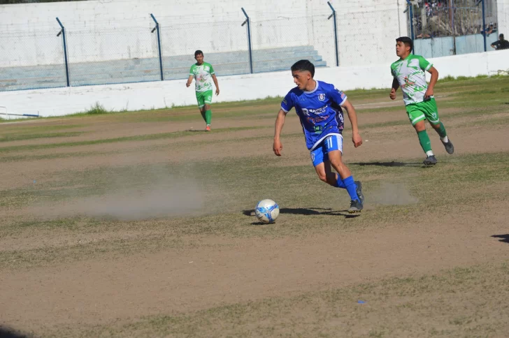 Con al menos 10 clubes sanjuaninos, el Regional pondrá primera el 16 de octubre Con al menos 10 clubes sanjuaninos, el Regional pondrá primera el 16 de octubre