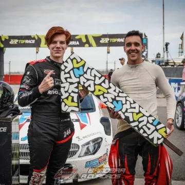 Juan Cruz Roca consiguió una gran victoria de la mano de su invitado Fernández