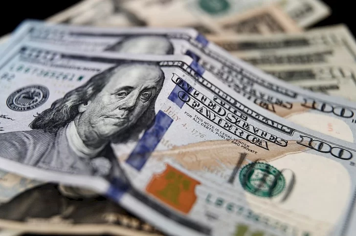 El dólar blue sube otros $5 y supera los $170