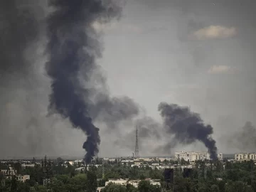 Rusia tomó el control de parte de una ciudad clave de Ucrania y avanza su ofensiva Rusia tomó el control de parte de una ciudad clave de Ucrania y avanza su ofensiva