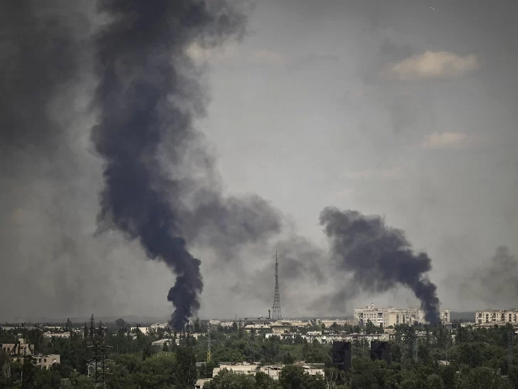 Rusia tomó el control de parte de una ciudad clave de Ucrania y avanza su ofensiva Rusia tomó el control de parte de una ciudad clave de Ucrania y avanza su ofensiva
