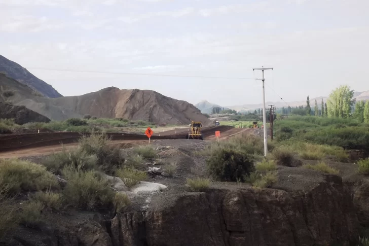 [FOTOS] El tramo Pachaco-Calingasta de la Ruta 12 ya tiene un 30% de avance