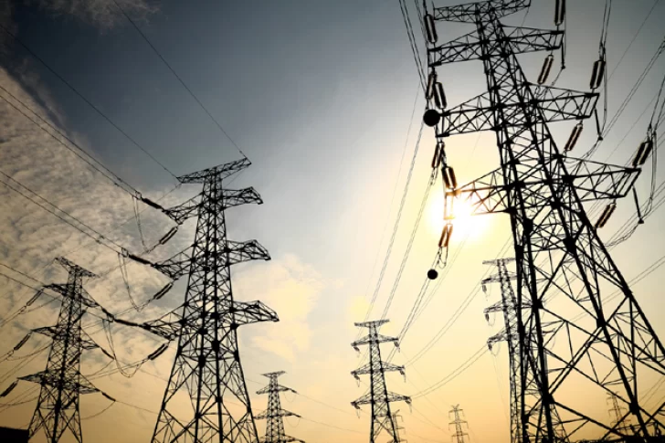 El Gobierno nacional suspendió el traspaso de tarifa social de la luz a las provincias