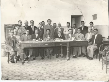 La historia de la biblioteca que surgió entre los escombros del terremoto del ’44 La historia de la biblioteca que surgió entre los escombros del terremoto del ’44