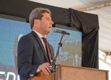 Uñac contó que habló con Tinelli y que “se mostró preocupado por la realidad del país” Uñac contó que habló con Tinelli y que “se mostró preocupado por la realidad del país”